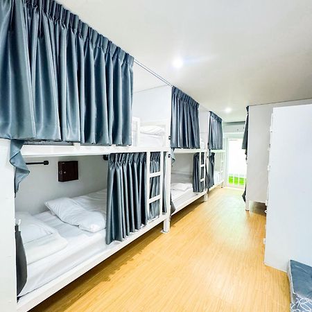 Diff Hostel Банкок Екстериор снимка