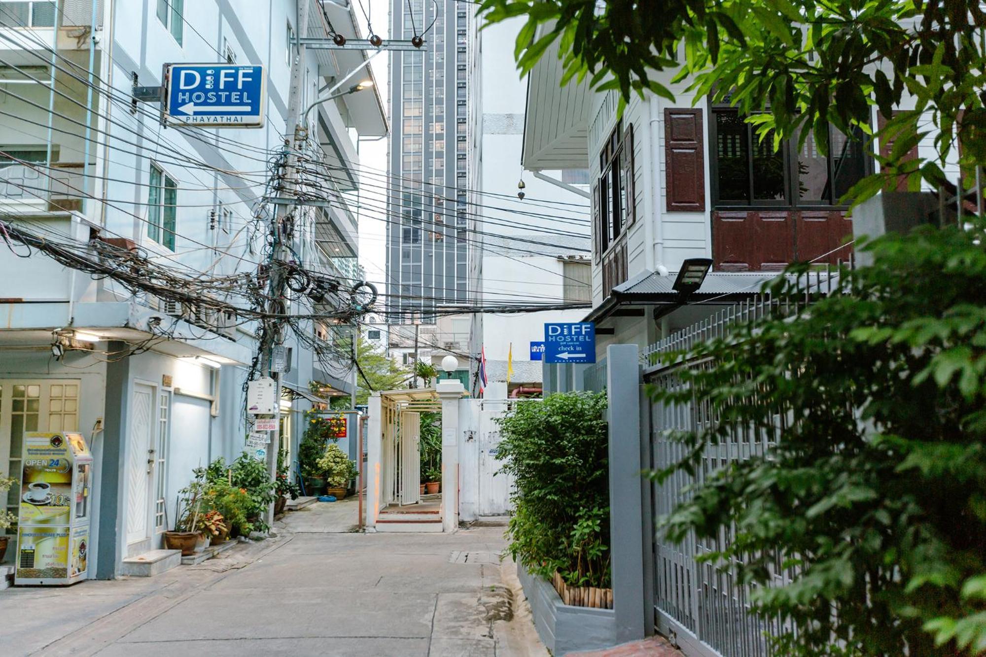 Diff Hostel Банкок Екстериор снимка