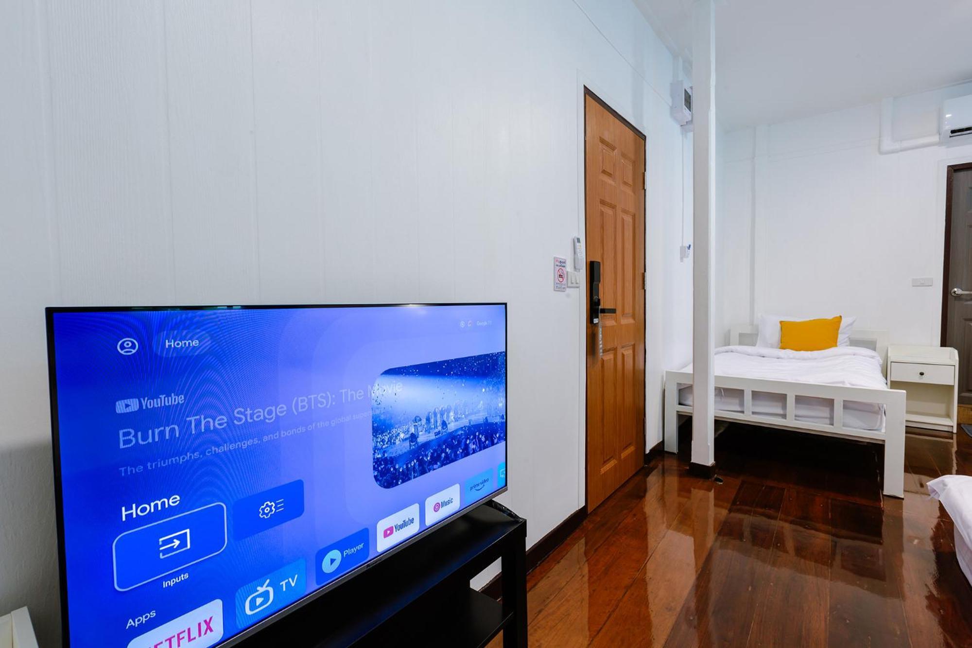 Diff Hostel Банкок Екстериор снимка