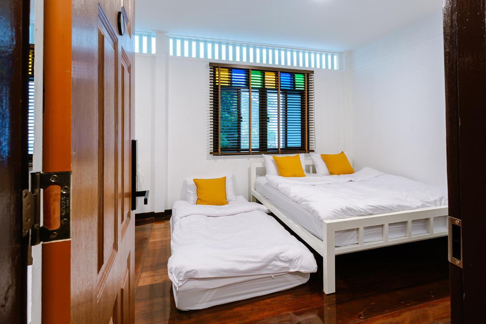 Diff Hostel Банкок Екстериор снимка