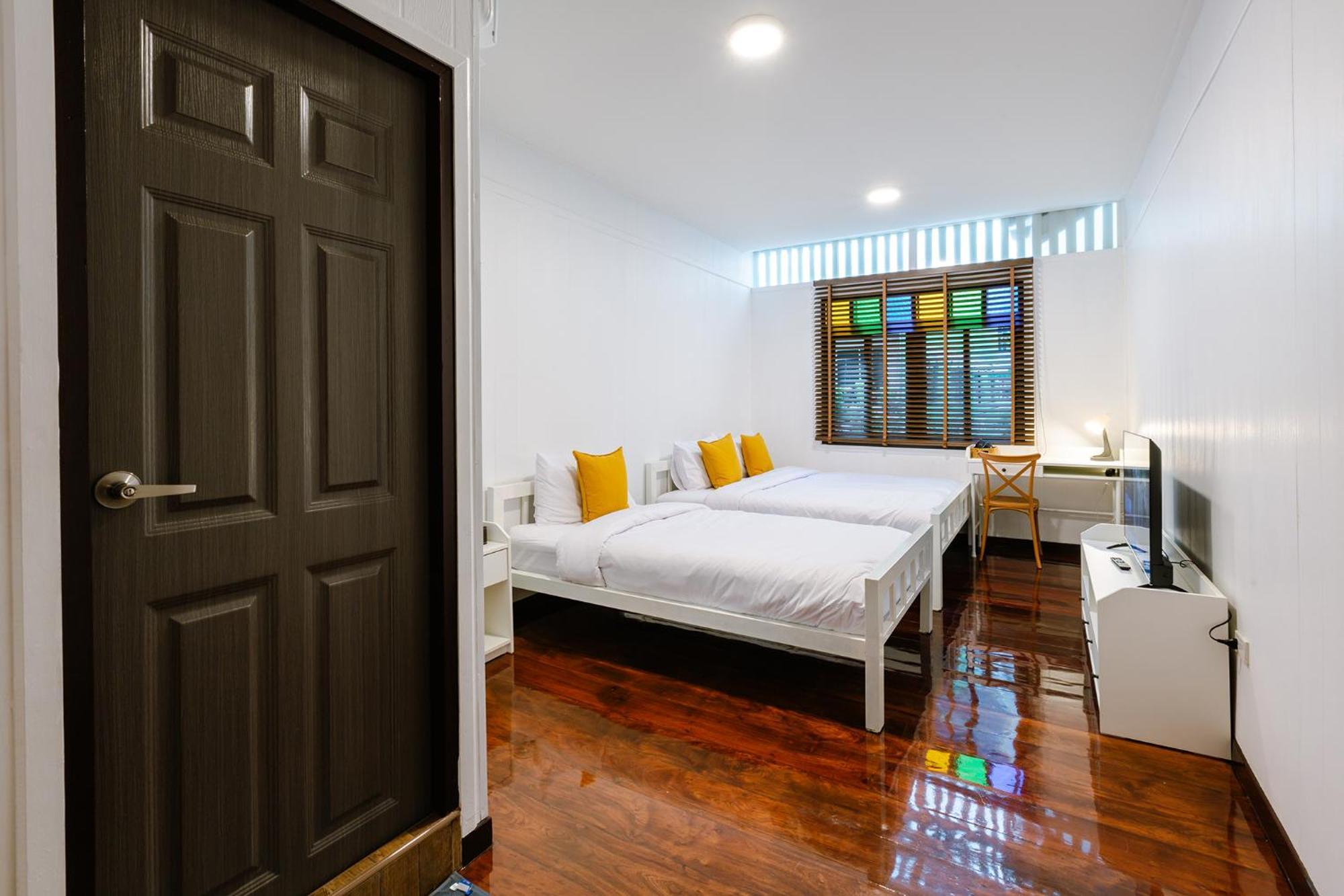 Diff Hostel Банкок Екстериор снимка